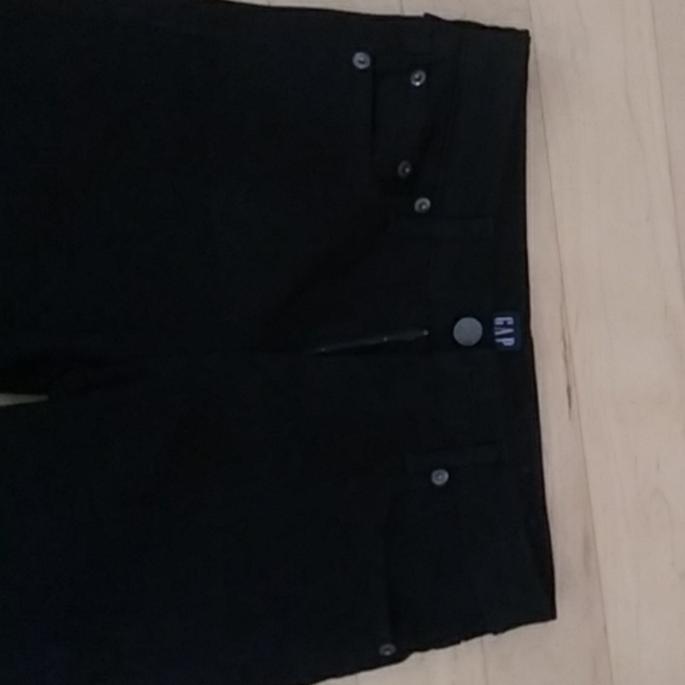 NWOT Gap Classic Straight jeans
